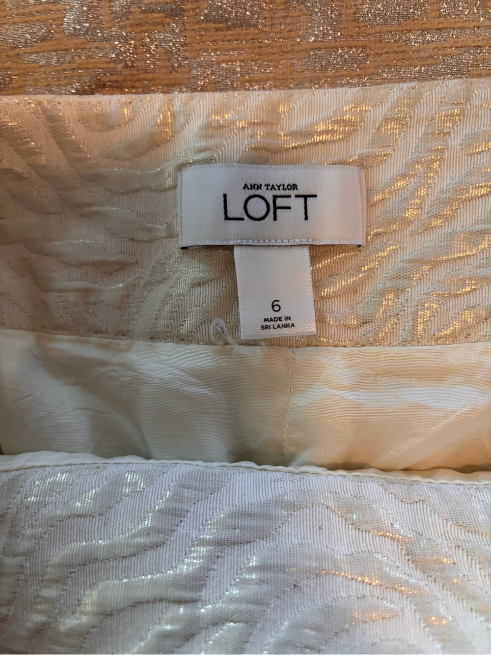 LOFT skirt size 6 - Picture 4 of 4